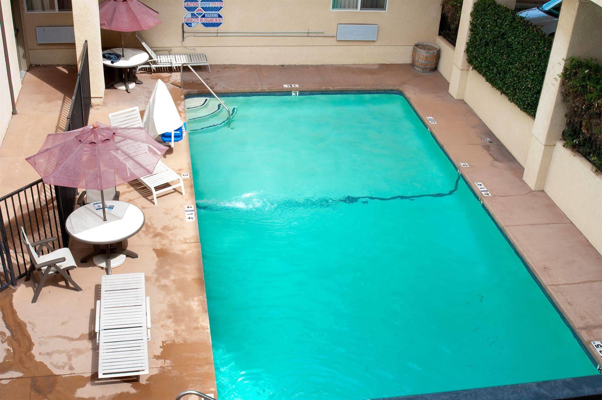 Hotel Lamplighter & San Luis Obispo